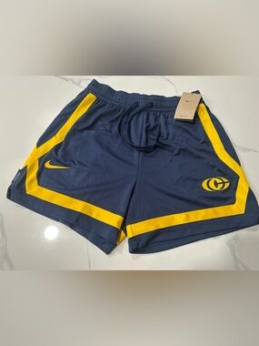 Caitlin Clark “CC” Nike Women’s Athletic Shorts (Small) Retails For $60
